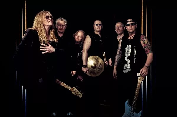KARISMA RECORDS TO RELEASE MAGIC PIE BACK CATALOGUE 1 MagicPie PR2 jpg KARISMA RECORDS TO RELEASE MAGIC PIE BACK CATALOGUE