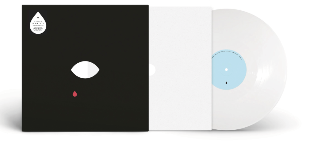 KAR046 - Airbag - Identity 3 Airbag - Identity LP