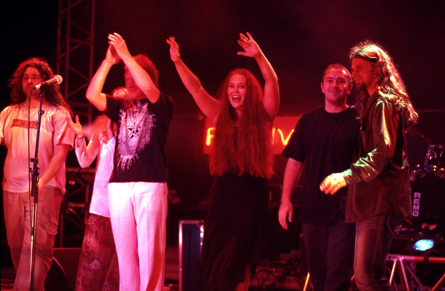 White Willow live photo