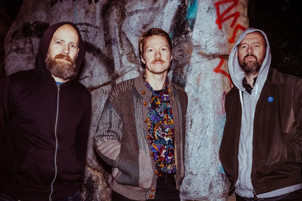 BUSHMAN’S REVENGE ANNOUNCES SECOND SINGLE FROM AH, LES VACHES! 3 Bushman's Revenge photo by Anna Niedermeier
